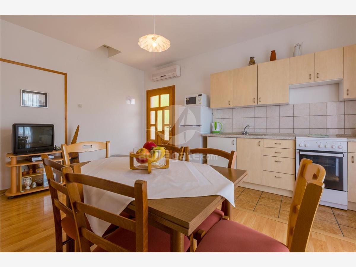 Apartments Dora Selce Eksteriør bilde